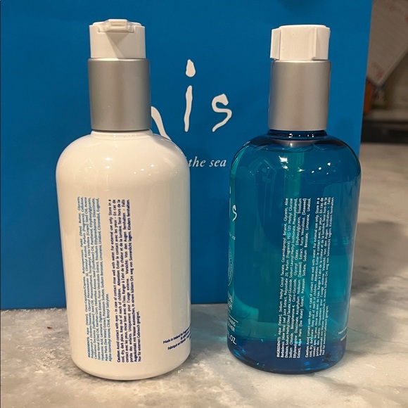 Inis Sea Mineral Hand Wash and Lotion Set - White and Blue - Picture 3 of 3